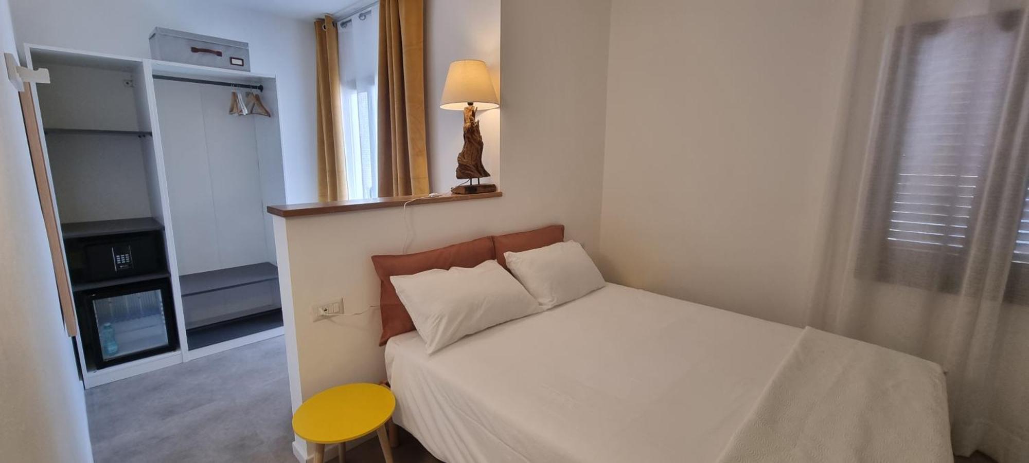Anthias Rooms Affittacamere Porto San Paolo  Exterior foto